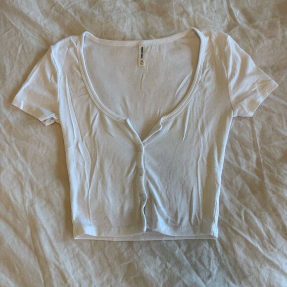 Sunday best holly top - Picture 2 of 5